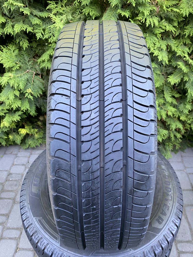 Літня резина 215/65 R-16C GoodYear