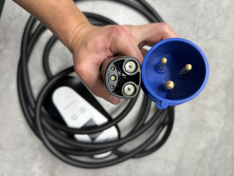 EvCharger зарядний пристрій Тесла nacs 7 квт/32 ампери зарядка станція