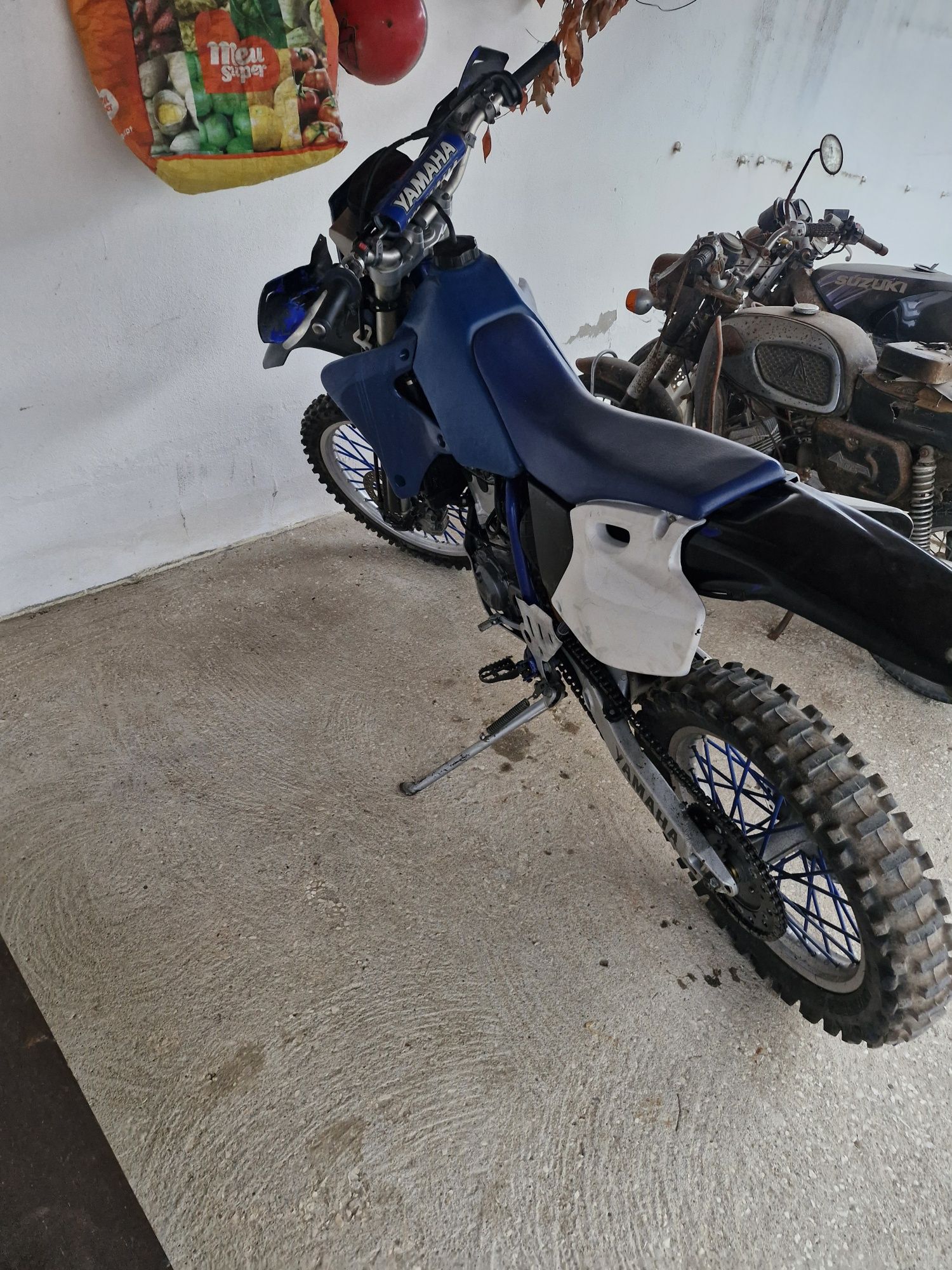 Vendo mota Wr 400