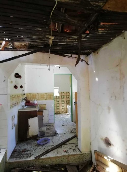 Casa Rústica + Terreno, em Vila de Rei