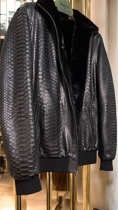 Куртка шуба  бомбер пітон з норкою р.46-48