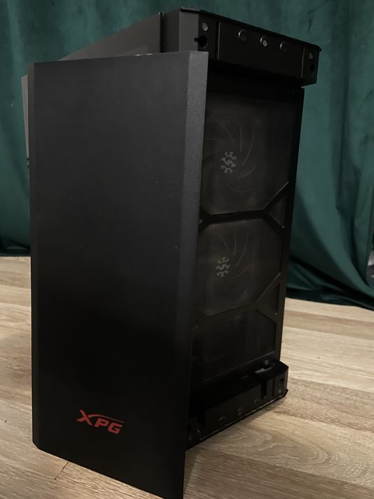 (Pc) Komputer gamingowy  Stan jak Nowy