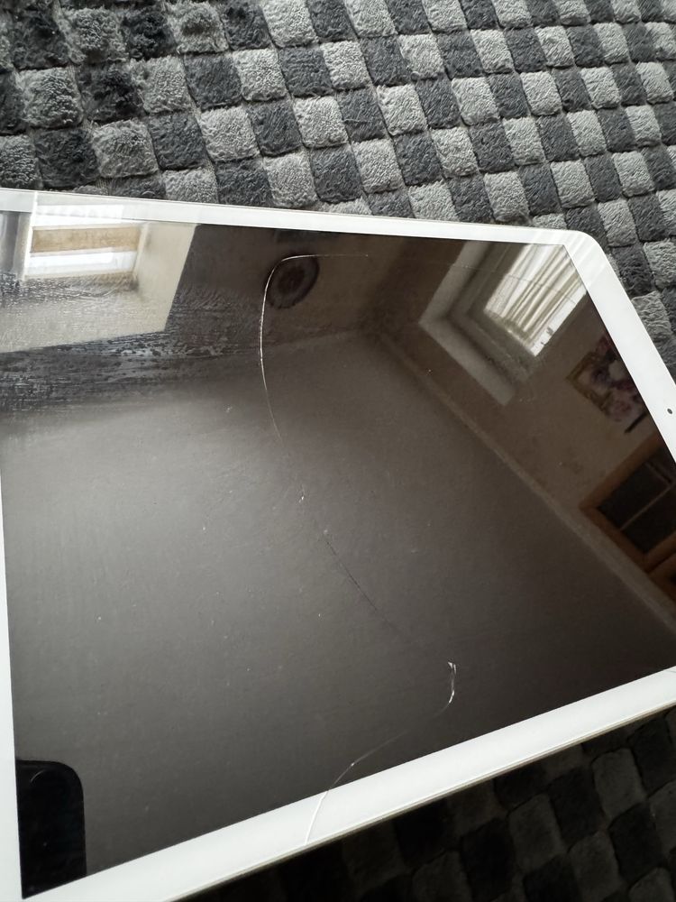 Ipad 8 10.2 на 32 lte