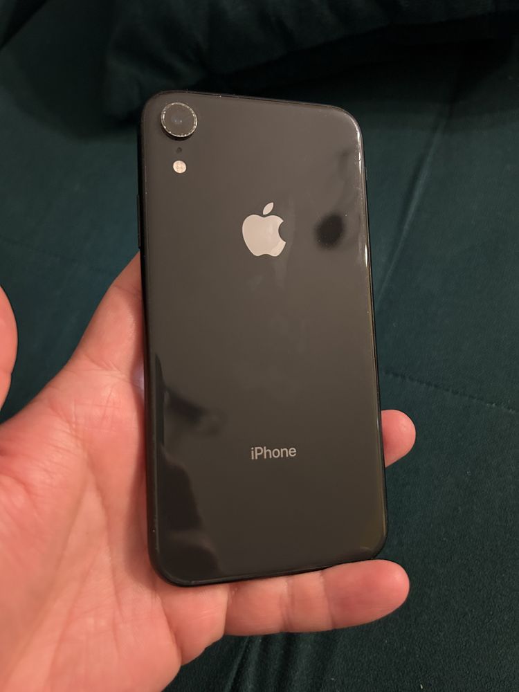 iPhone XR 64gb bateria 100%