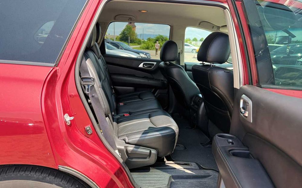 Nissan Pathfinder 2016