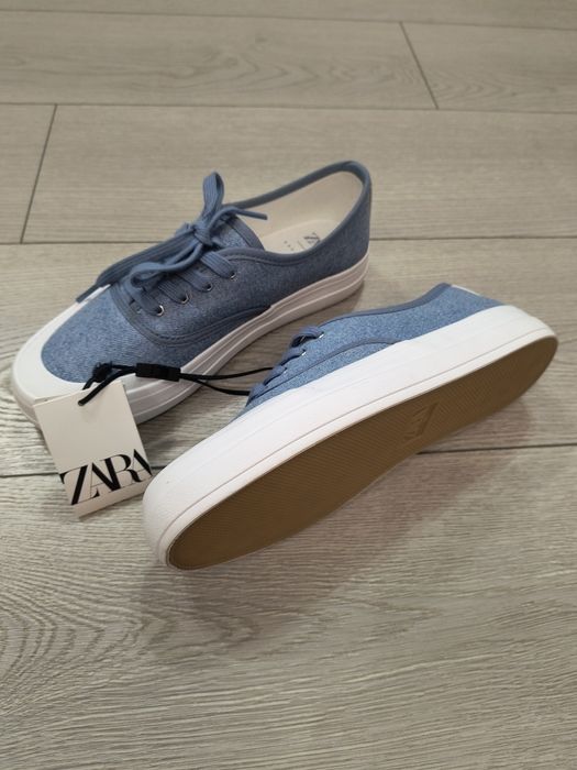 Продам мокасини  Zara