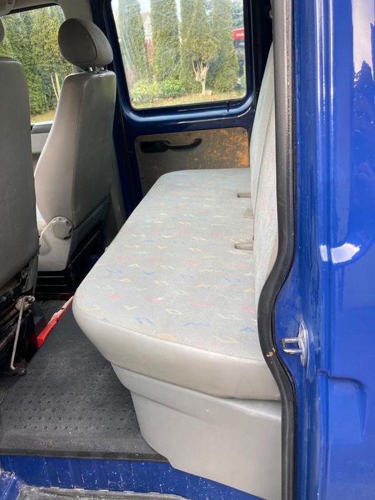 VW  Volkswagen  T5 Doka