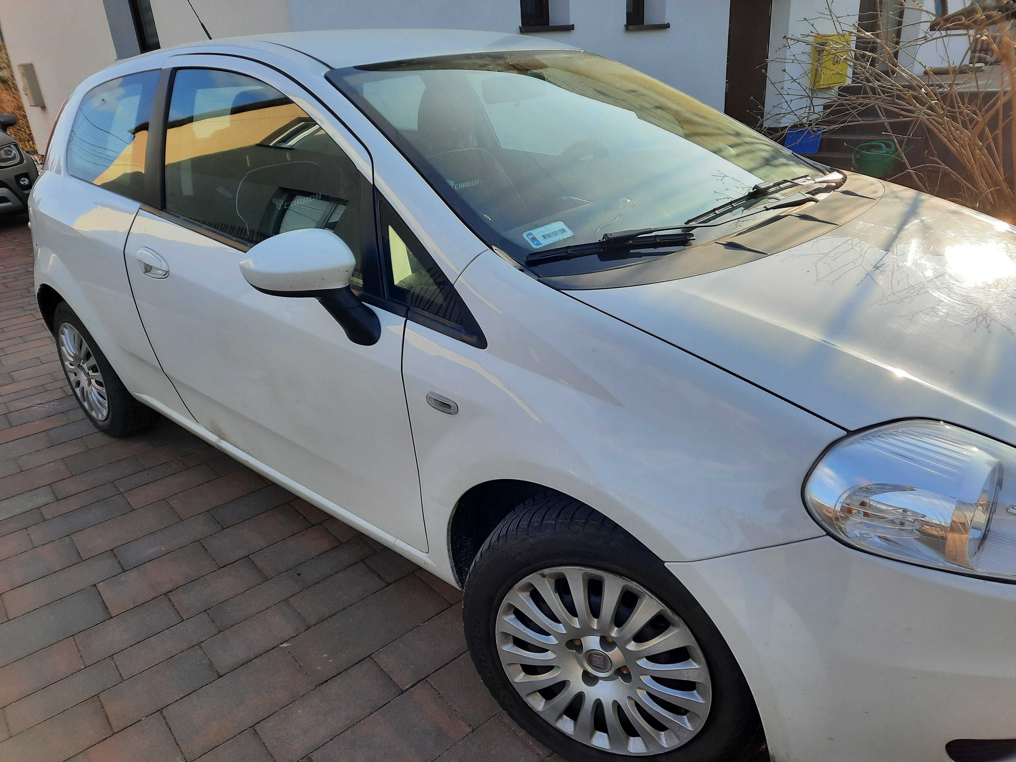 sprzedam fiat punto grande 2009