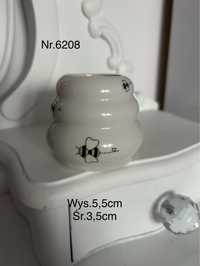 Porcelanowy wazonik, pojemniczek nr.6208
