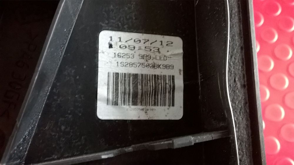 Espelho Retrovisor Direito [Skoda Citigo]
