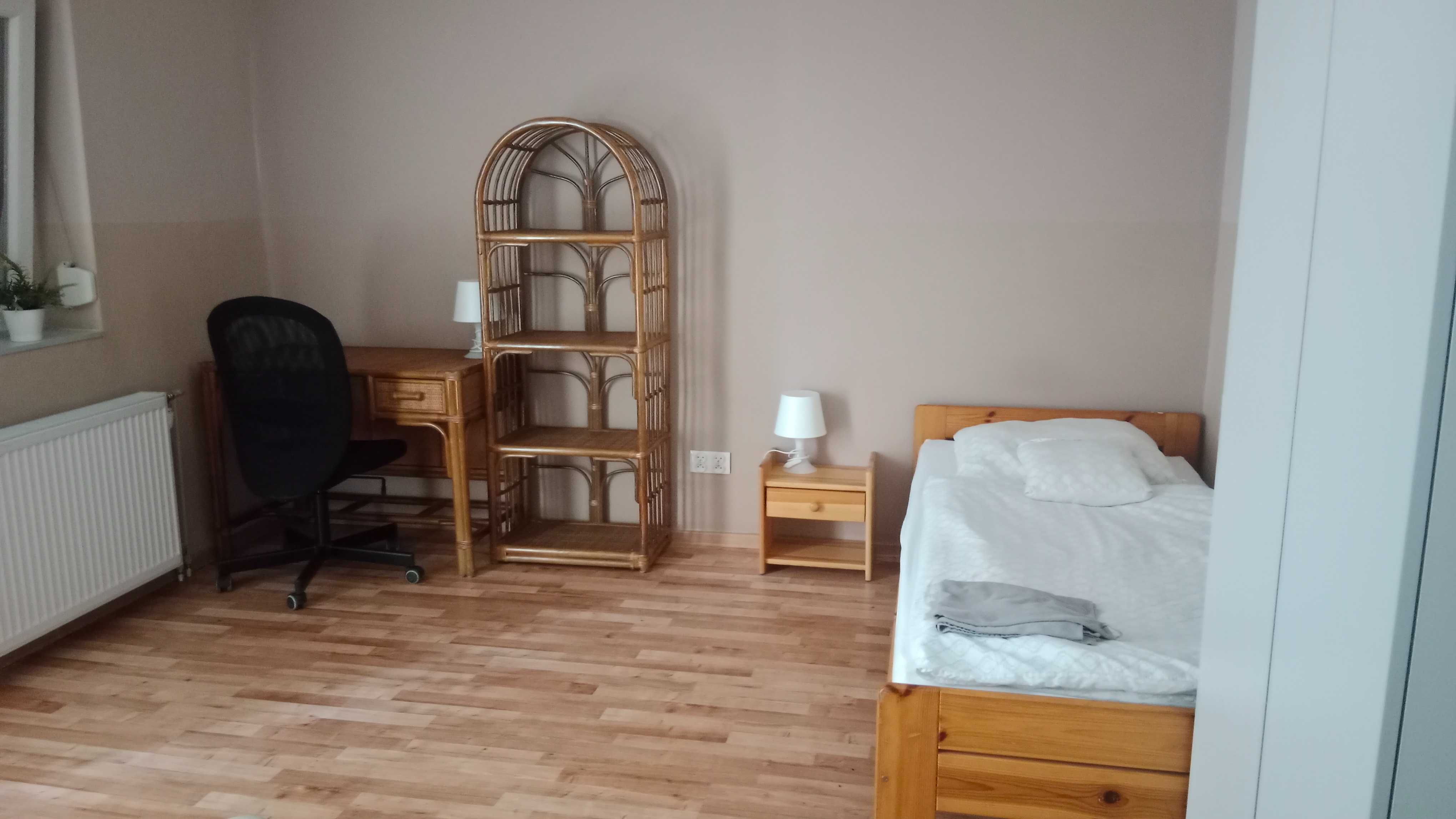 Noclegi Mikołów, dom pokoje kwatery mieszkanie hostel pracowników firm