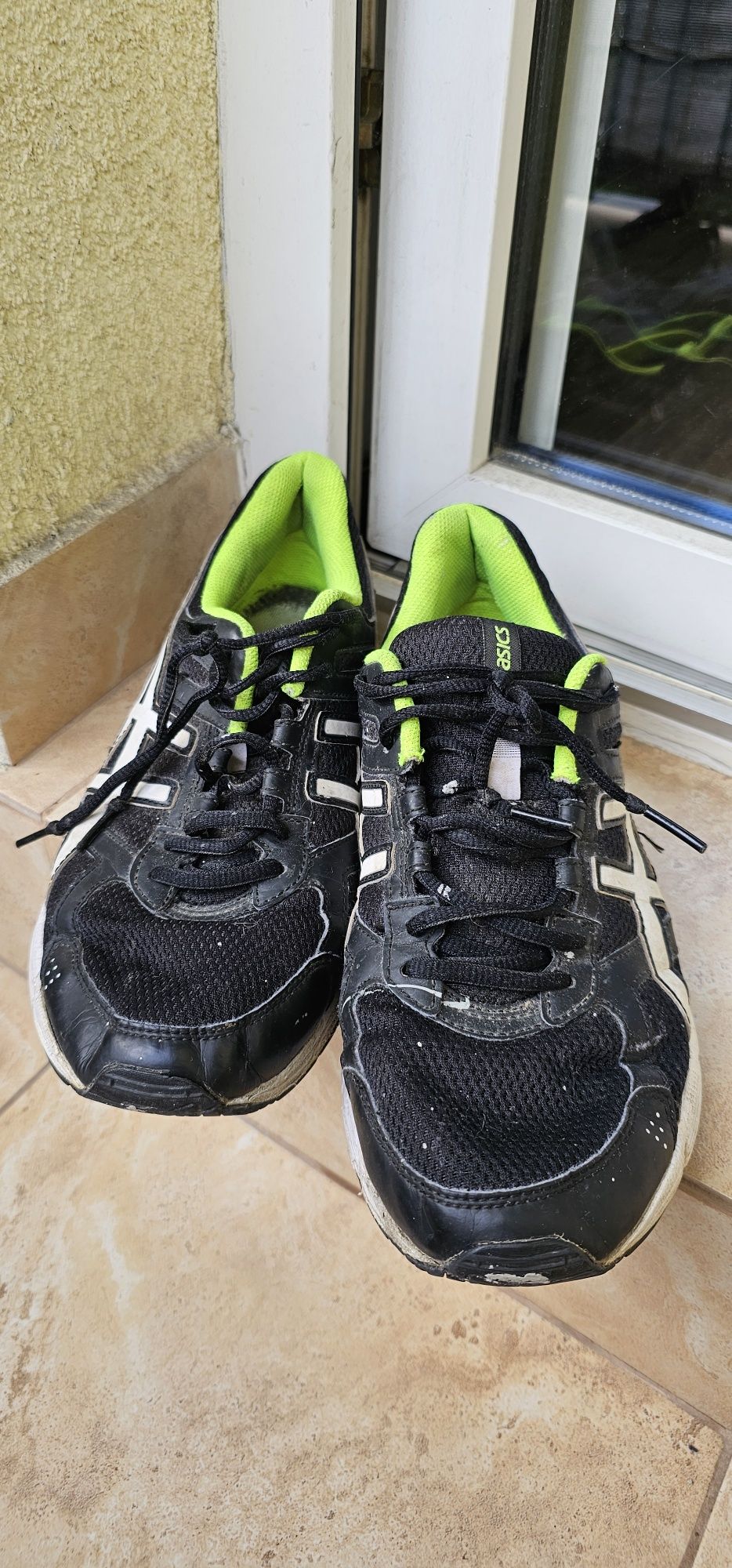 Asics gel Essent 2 męskie buty sportowe rozmiar 44 wkładka 28cm