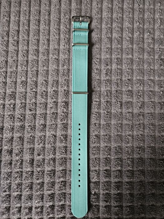 Pasek do zegarka 22mm CNS turkusowy NATO