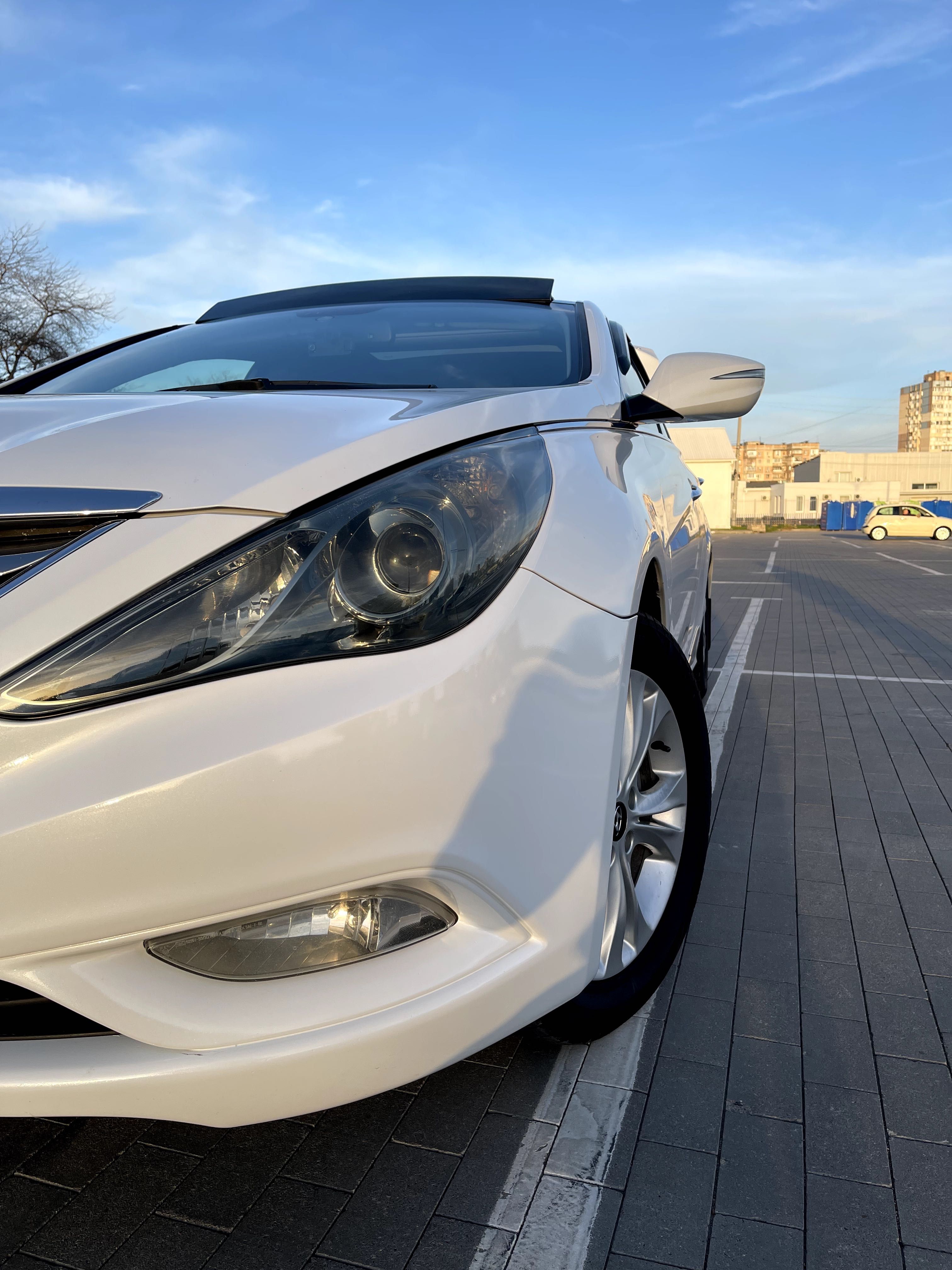 Продам Hyundai Sonata 2010