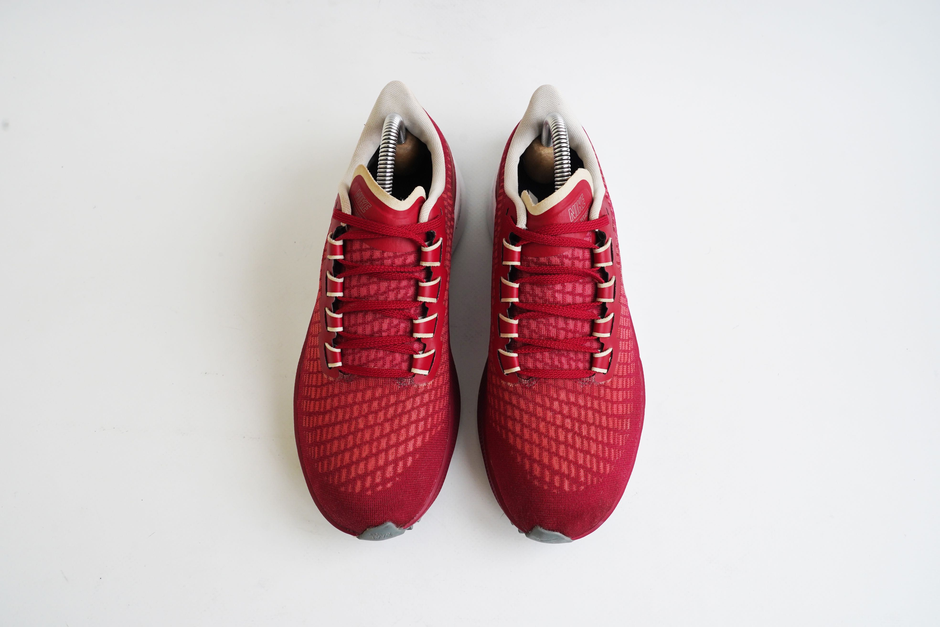 жіночі бігові кроссівки Nike Air Zoom Pegasus 37 розмір 39-40