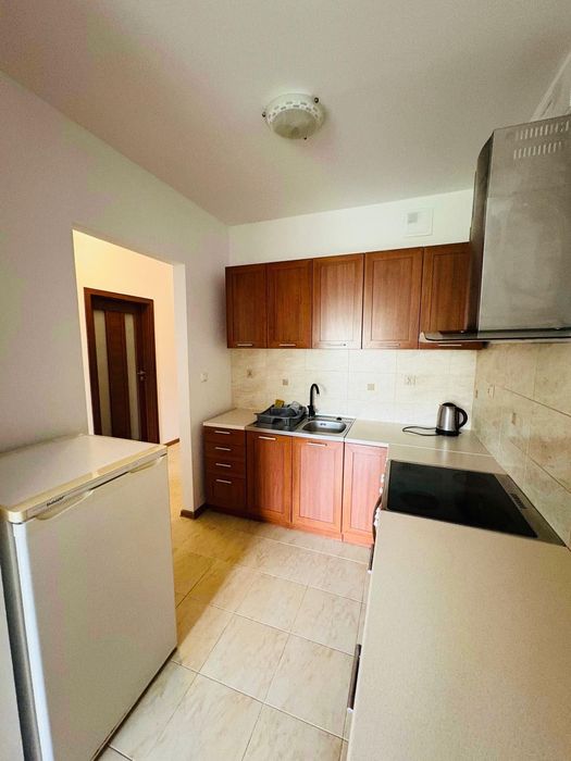 WYNAJMĘ mieszkanie 3 pok z miejscem w hali garażowej OSTROROGA Leszno