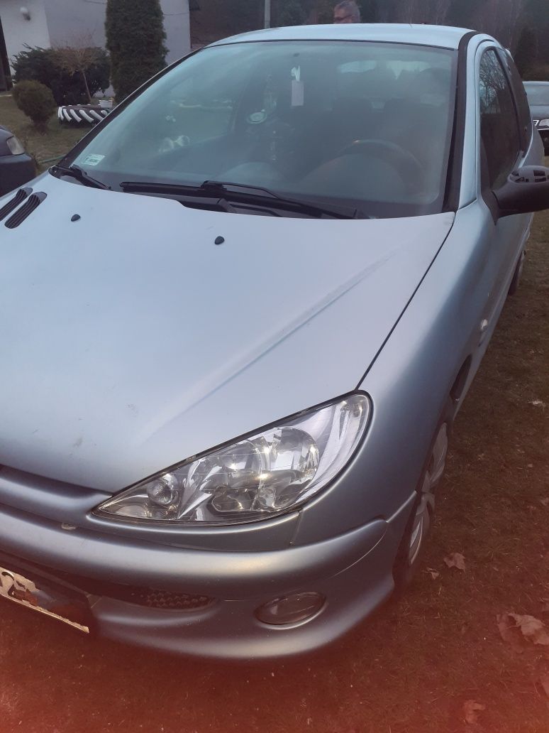 Peugeot 206   1.4  2006 rok