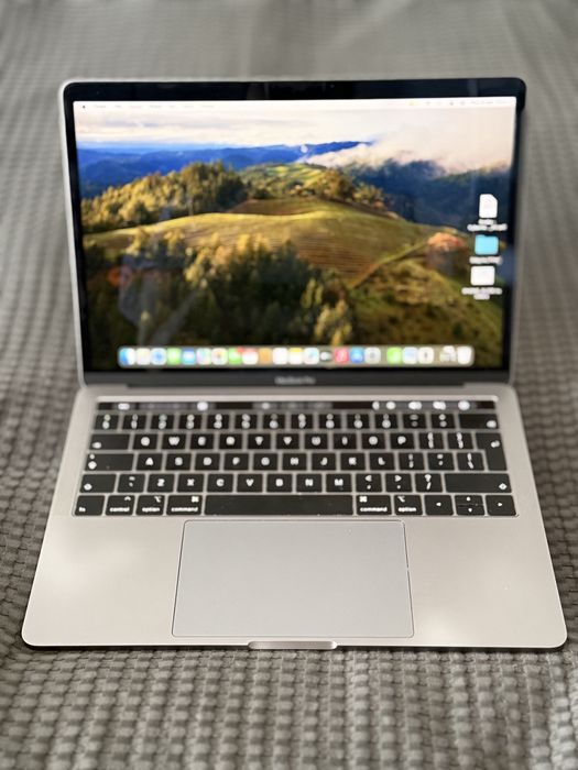 MacBook Pro 13” - 1.4 GHz / 16 GB RAM / 256 GB SSD
