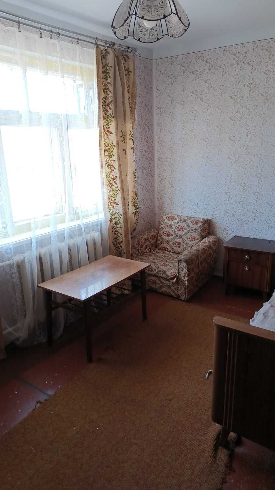 Оренда кімнати в будинку (9842)