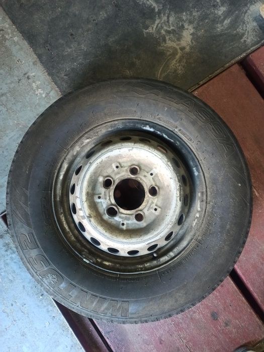 225.70.r15  колесо резина запаска