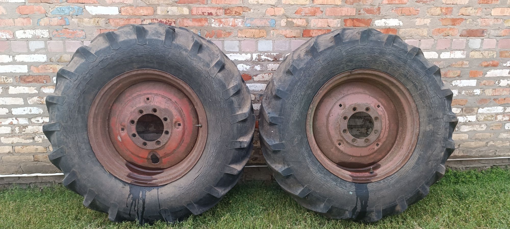 Продам колеса в зборі МТЗ.ЮМЗ.Т-40(18.4-15/30)