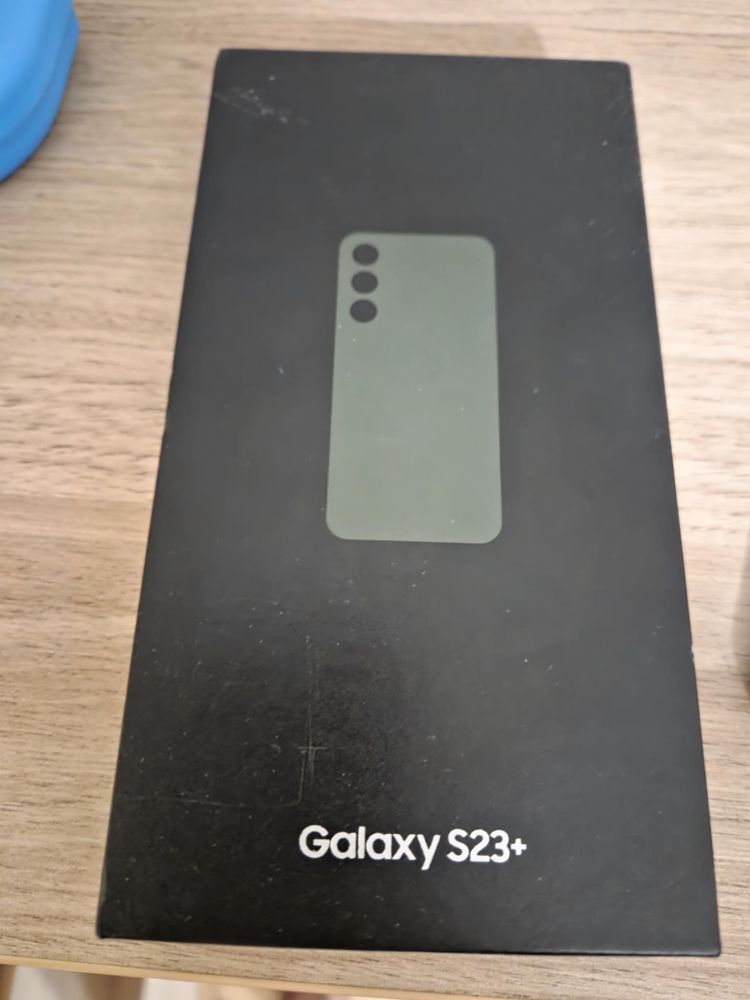 Samasung Galaxy S23 plus
