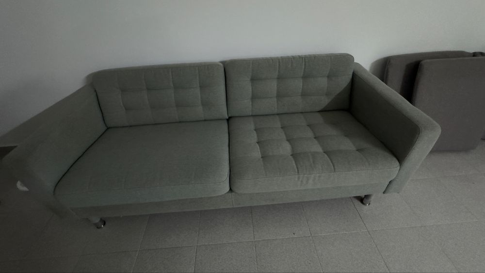 Sofá Ikea em estado novo