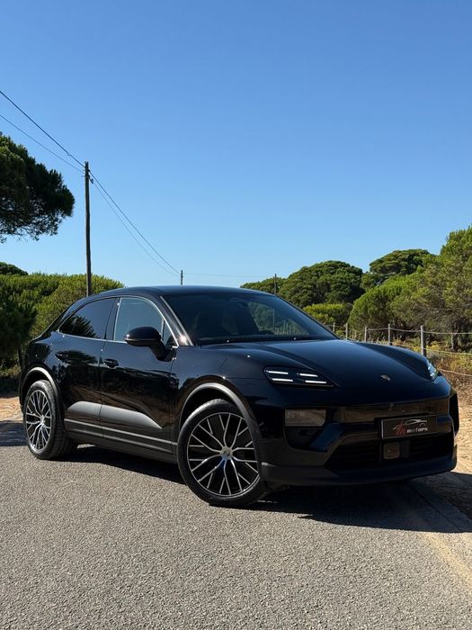 Porsche Macan Standard