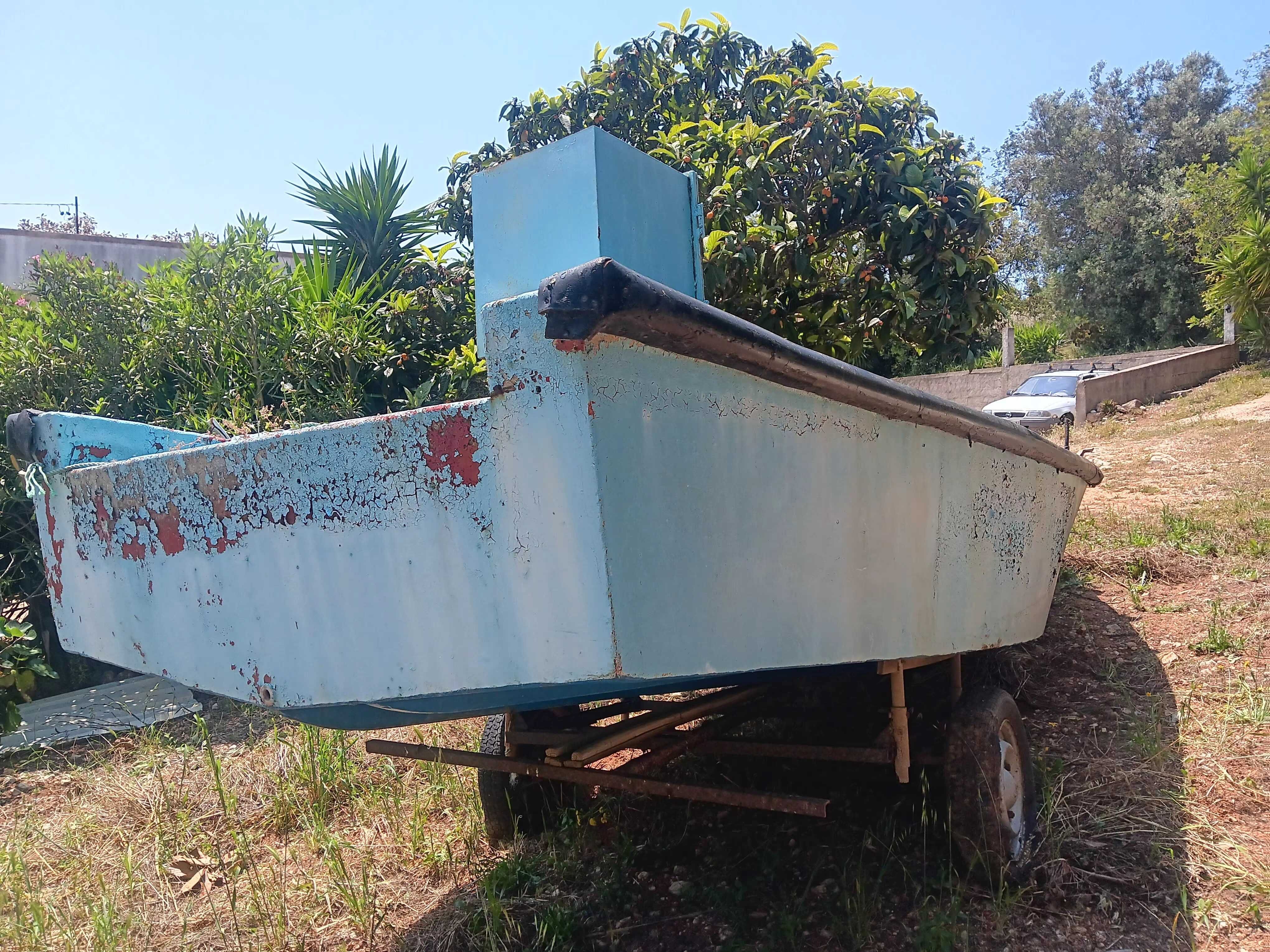 Barco Antigo em fibra