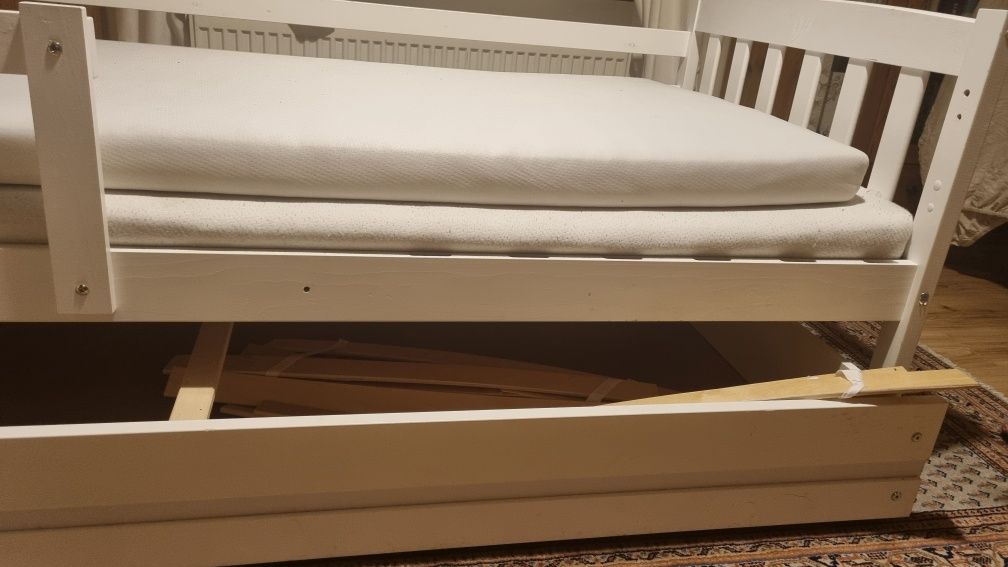 Łóżko sosnowe białe 90x200 z szufladą/ drugim lozkiem
