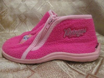Ботинки ботиночки тапочки розового цвета р. 28 Princess