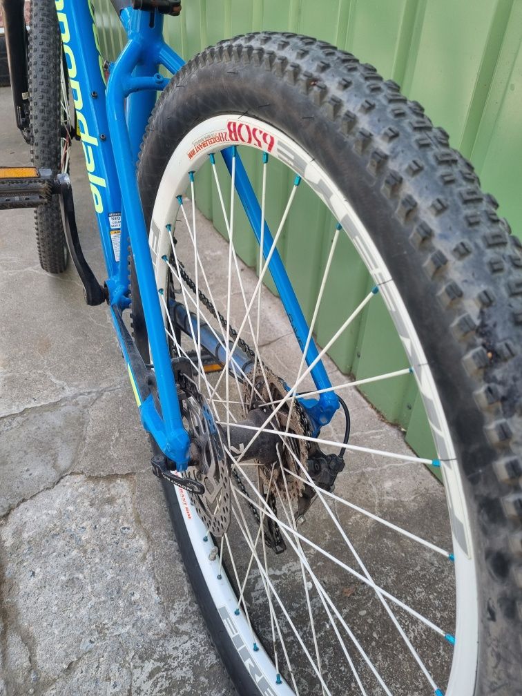 Продам обмен велосипед cannondale trail 6.
