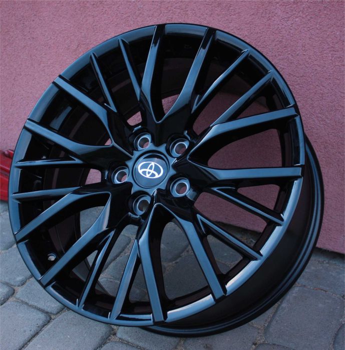 Nowe alufelgi felg 19 5x114,3 Toyota Camry Corolla Yaris Cros Czujniki