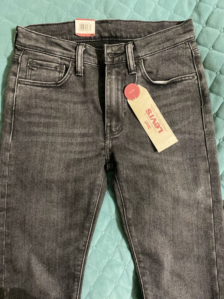 Нові оригінальні джинси Levis