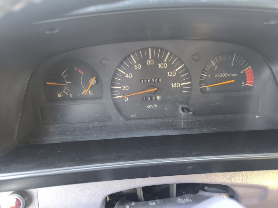 Autocarro 28 lugares