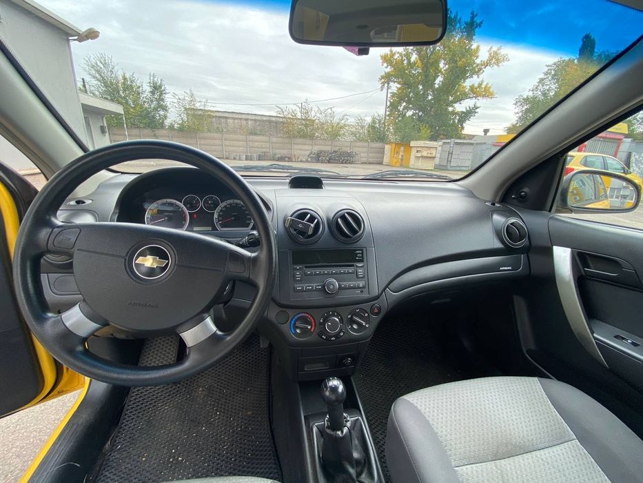 Продам автомобіль Chevrolet Aveo, T -250