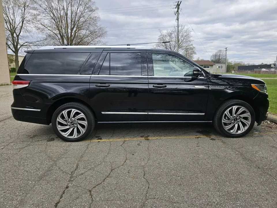 2022 Lincoln Navigator