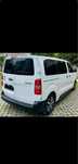 Toyota proace 9 osobowa