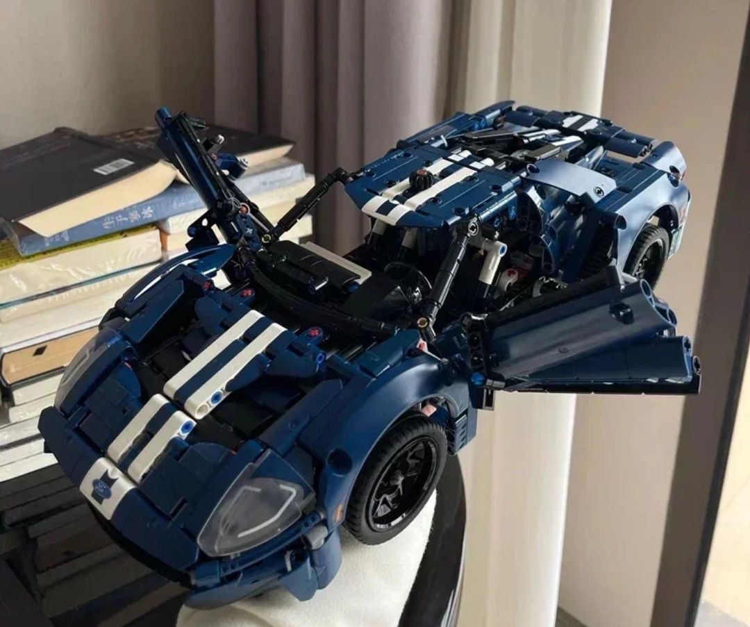 LEGO Technic Ford GT