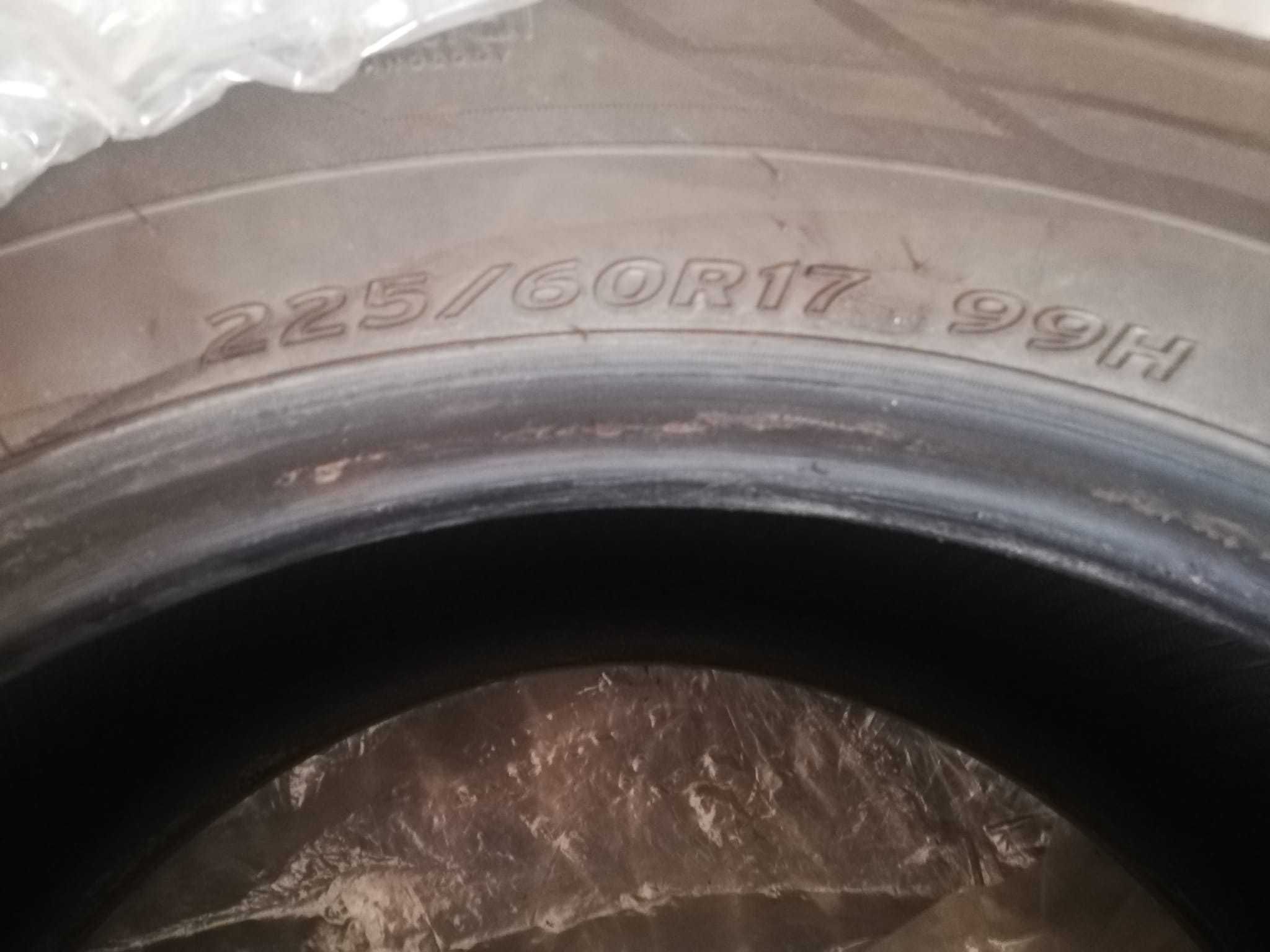 opony Hankook 225/60R17 99H