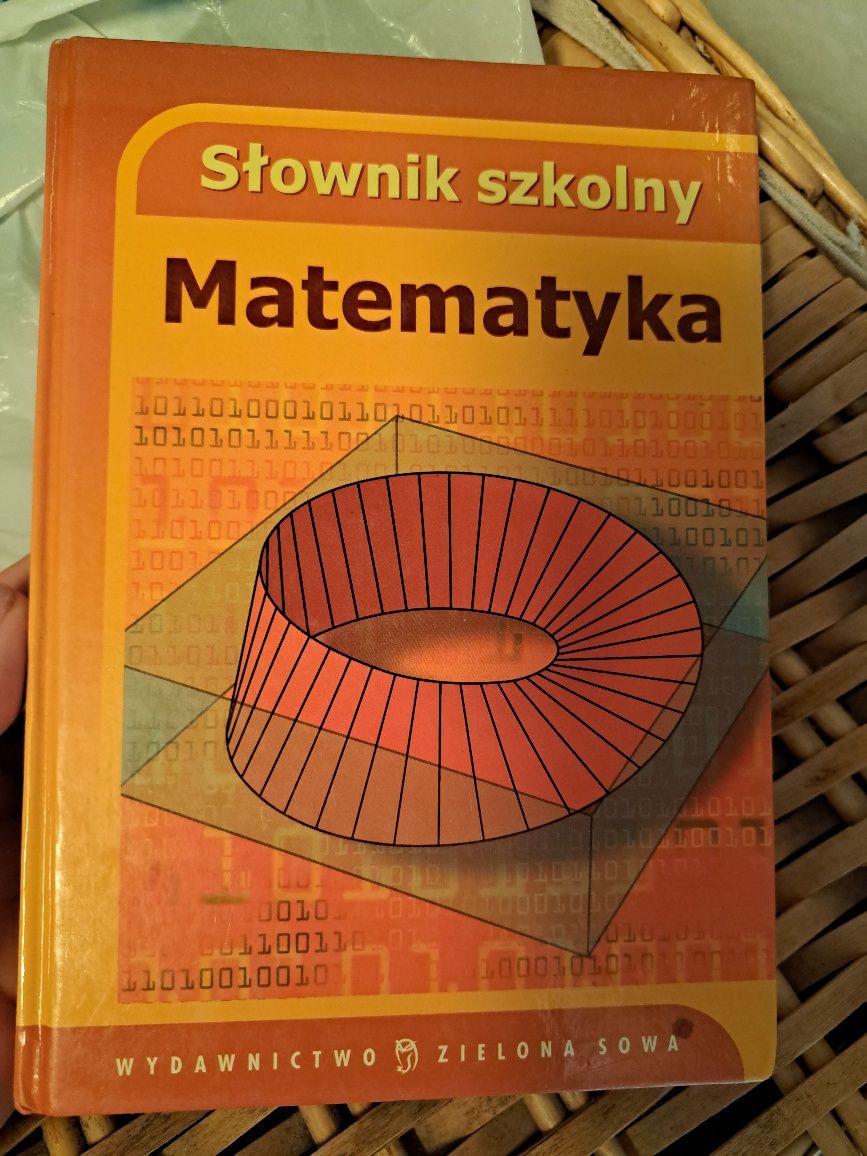 Ksiazka Slownik szkolny Matematyka