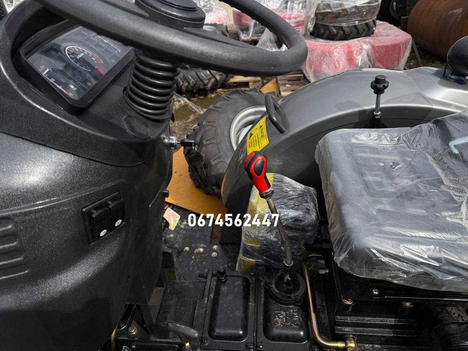 Скаут XT 244 з редукторним мостом (3*1) мінітрактор повнопривідний 4х4