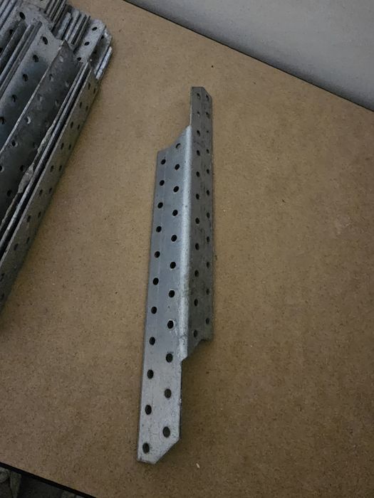 Łącznik krokwiowy ciesielski