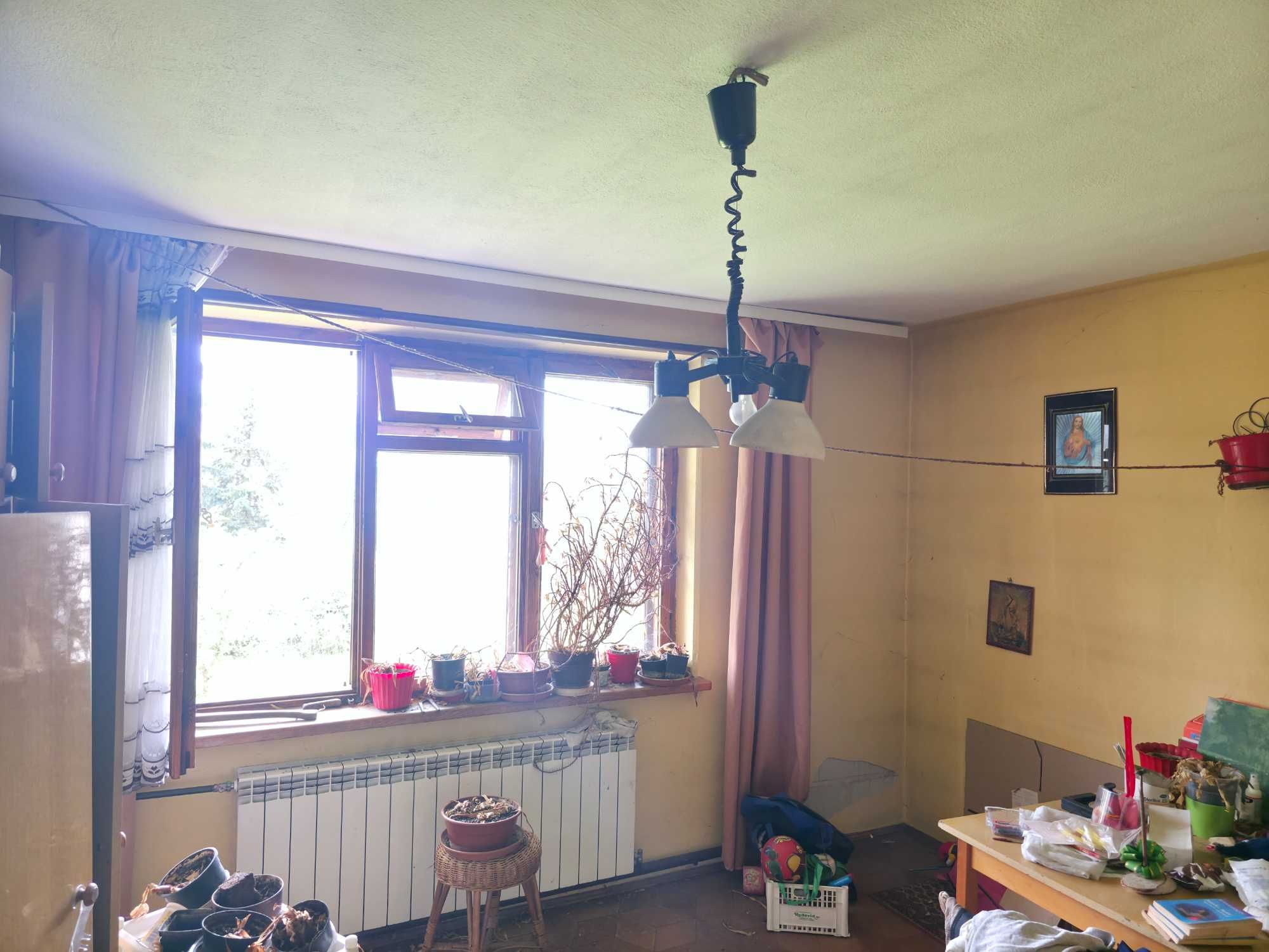 Dom Wielorodzinny na Sprzedaż – Duża Działka, Potencjał Inwestycyjny!