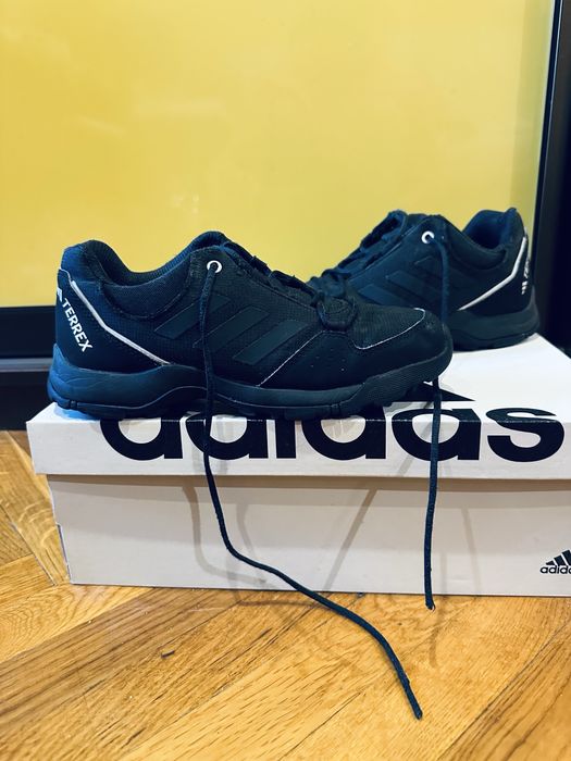 Кроссовки Adidas Terrex размер 36,5