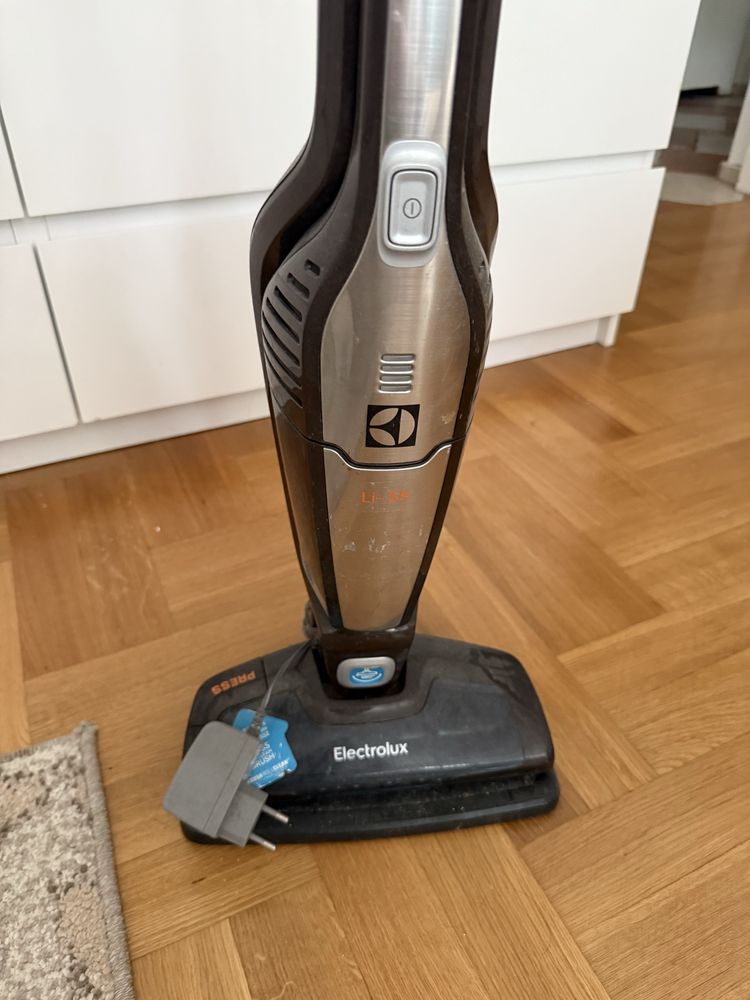 Odkurzacz Stojacy Electrolux (nie dziala)