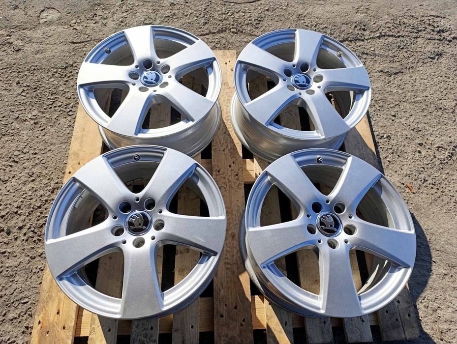 Легкосплавні диски 5*112 R17 титани р17