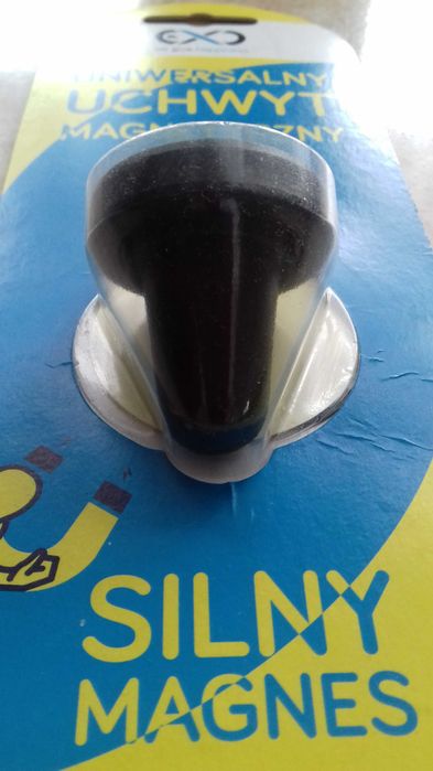 Uchwyt na telefon - na kratkę nawiewu. Mega magnez!!!