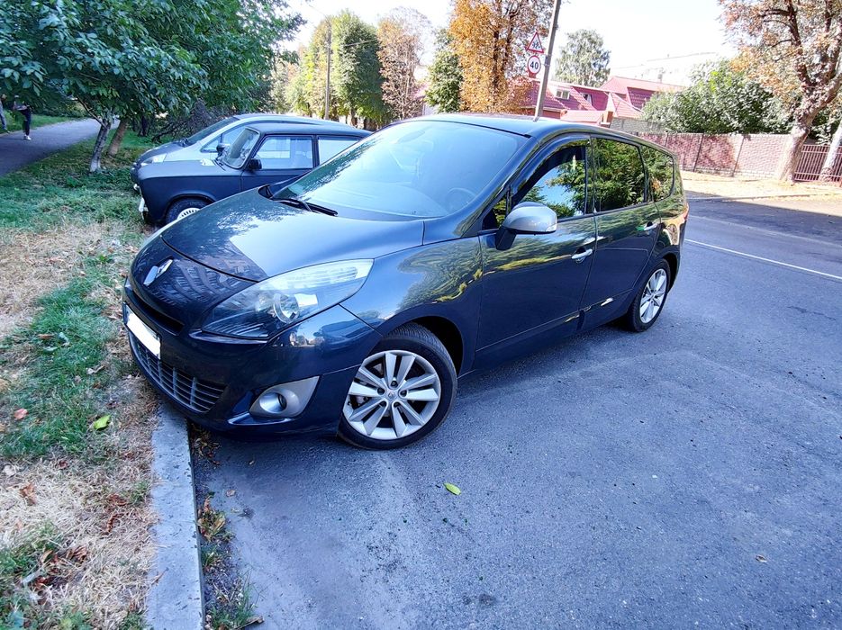 Renault Grand Senik 3 1.4TSE