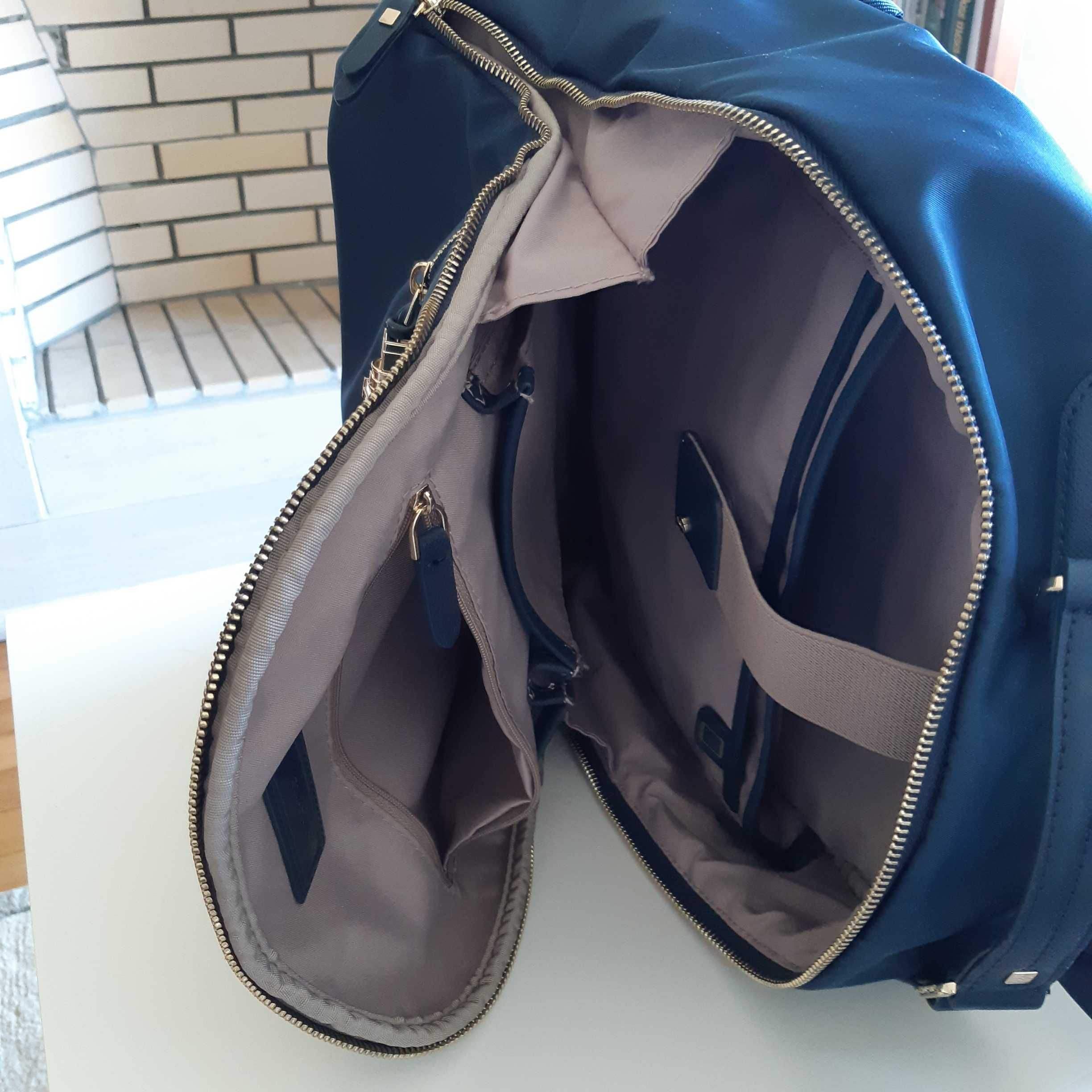 Mochila da Samsonite, Para computador, azul e com várias divisões